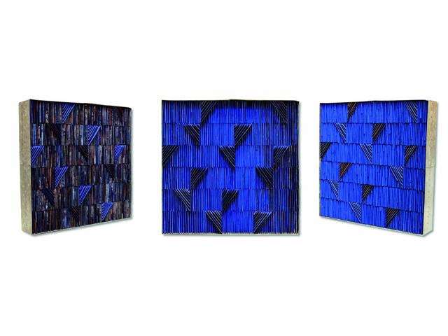 Marcos Coelho Benjamim metal e pigmento azul 50 x 50 cm "Eu tenho um Volpi" 2004